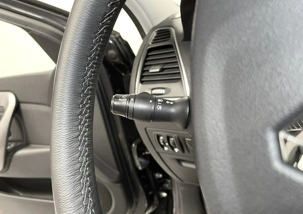 Renault Laguna cena 32500 przebieg: 215000, rok produkcji 2011 z Urzędów małe 277